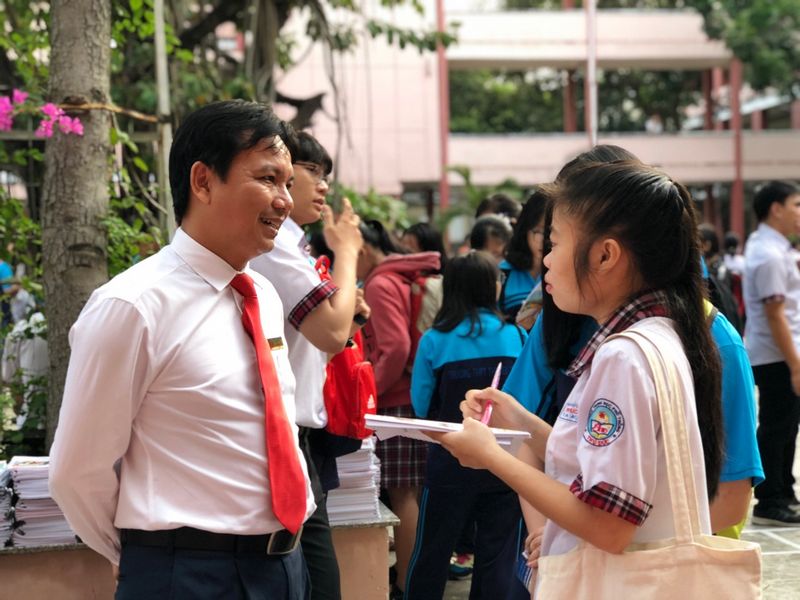 có nên học ngành Luật kinh tế hay không