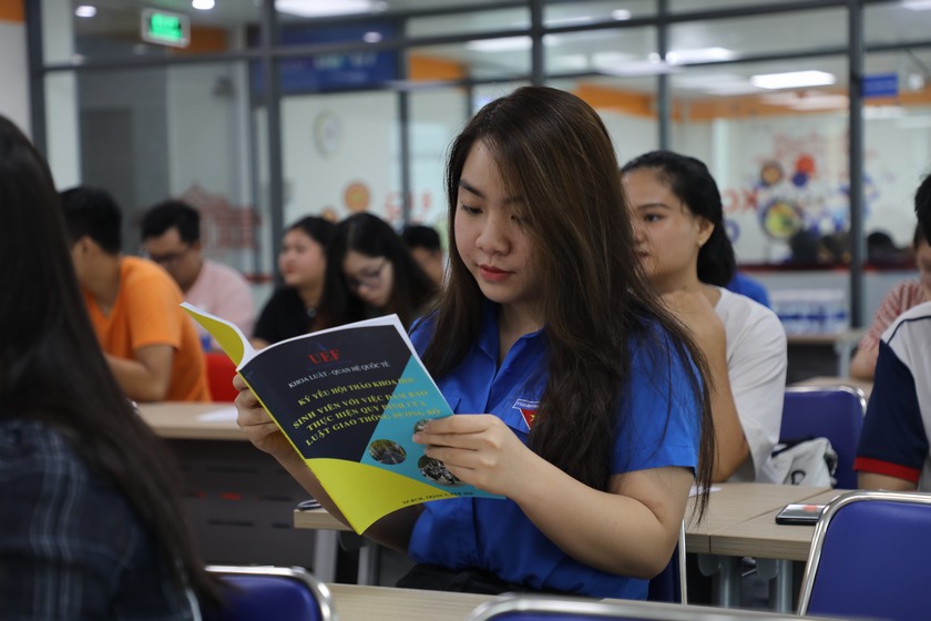 Hội thảo khoa học Luật giao thông đường bộ