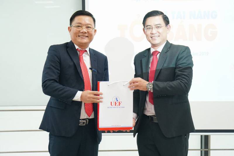 tham gi chương trình sacombank 3