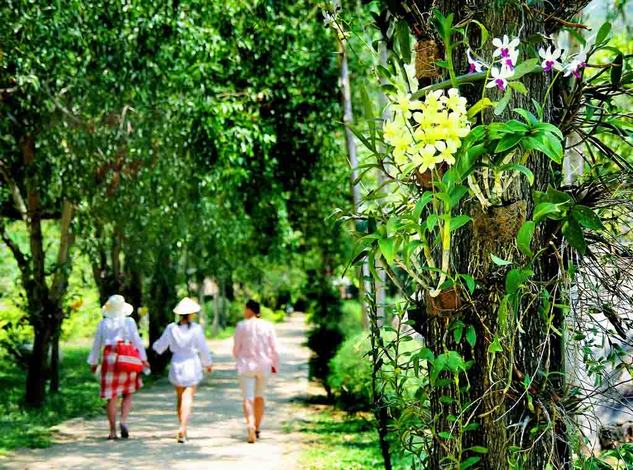 Cùng sinh viên UEF đếm ngược đến hội trại “48 giờ trải nghiệm”